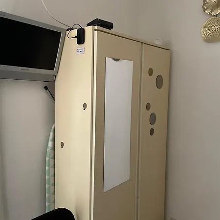 Girasole Lido Degli Estensi Apartment